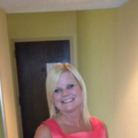 Meet your Posher, Peggy - Picture 1 of 1